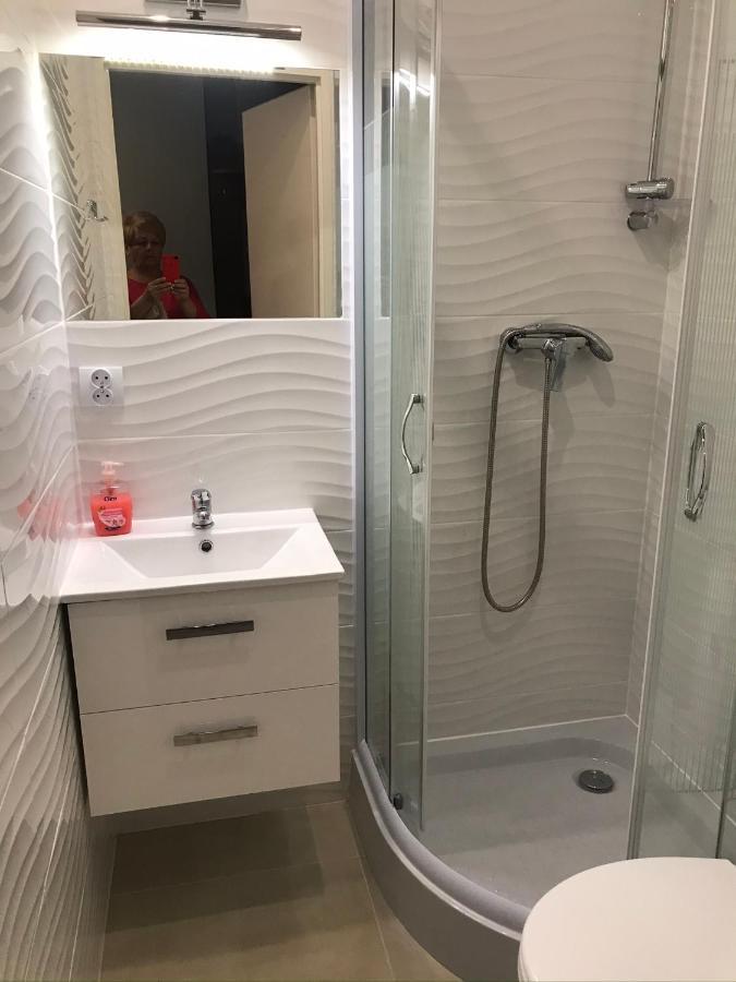 Stajnia Pod Debem Bed and Breakfast Starachowice Eksteriør billede